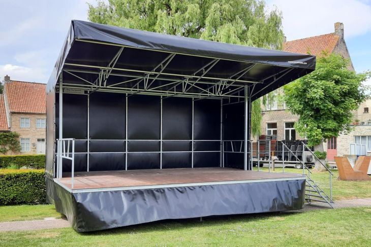 Mobiel Podium • Podiumtrailer 4 Mobiel Podium • Podiumtrailer 4